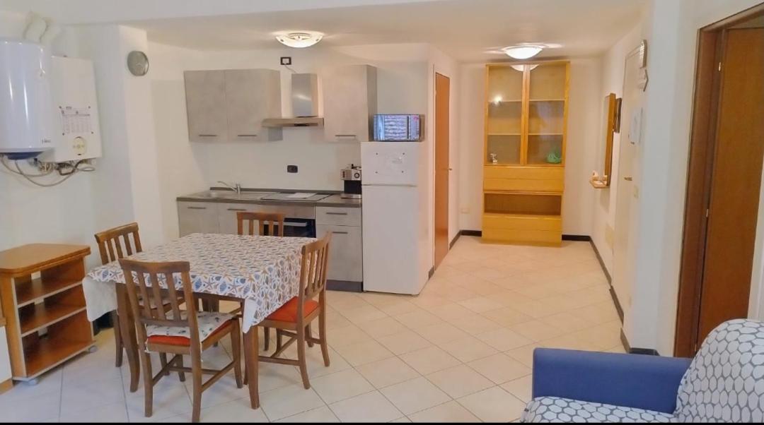 Bilocale A 15 Min Da Alassio E Albenga Apartment Ranzo-Borgo Exterior photo